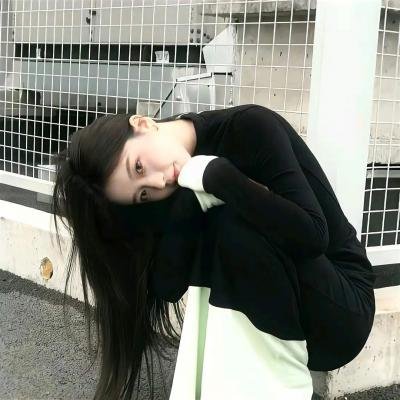 一个死气沉沉的夏天